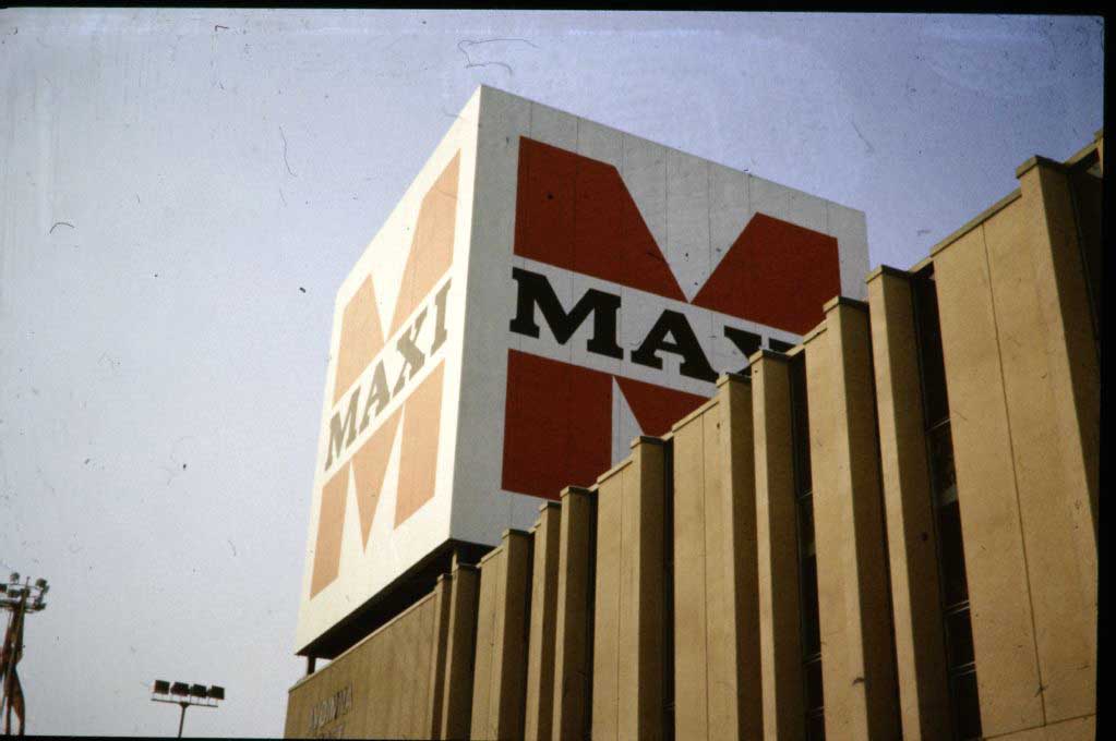 Maxi 1976-77