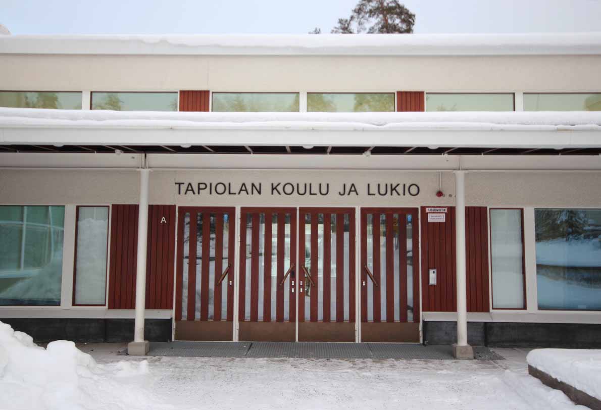 Tapiolan koulu ja lukio, Espoo.