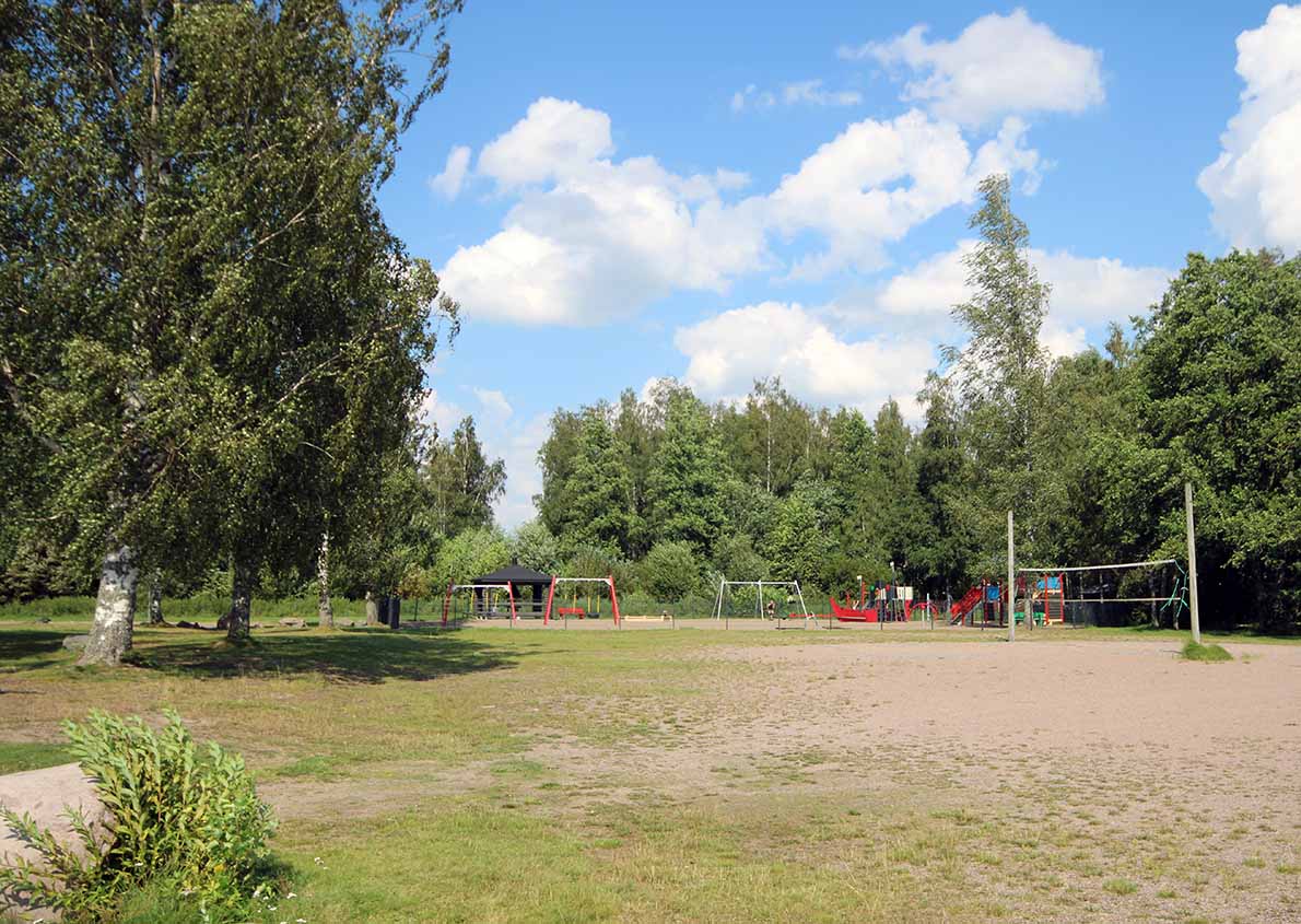Kirkonkylän uimaranta, Loppi.