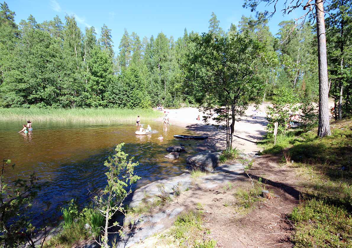 Grabbskogin uimaranta, Raasepori.