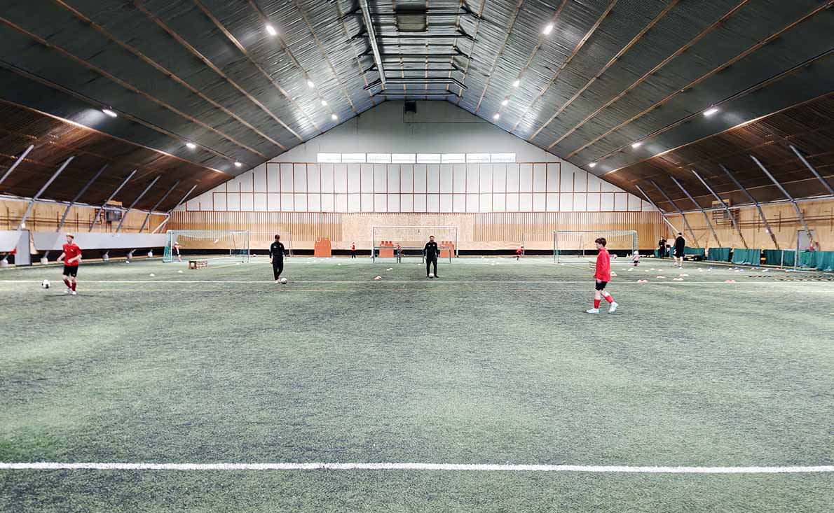 Myntinsyrjän jalkapallohalli, Espoo.