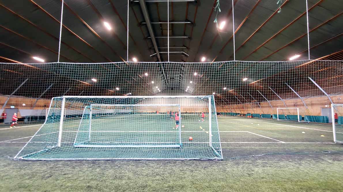 Myntinsyrjän jalkapallohalli, Espoo.